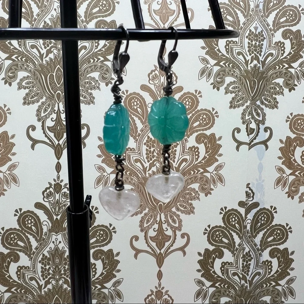 New HANDMADE Boho Green Flower & Heart Drop Earrings By NEWERATHREADS